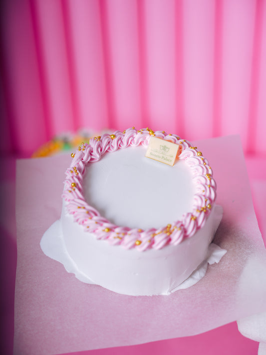 Pinky Mini-Cake