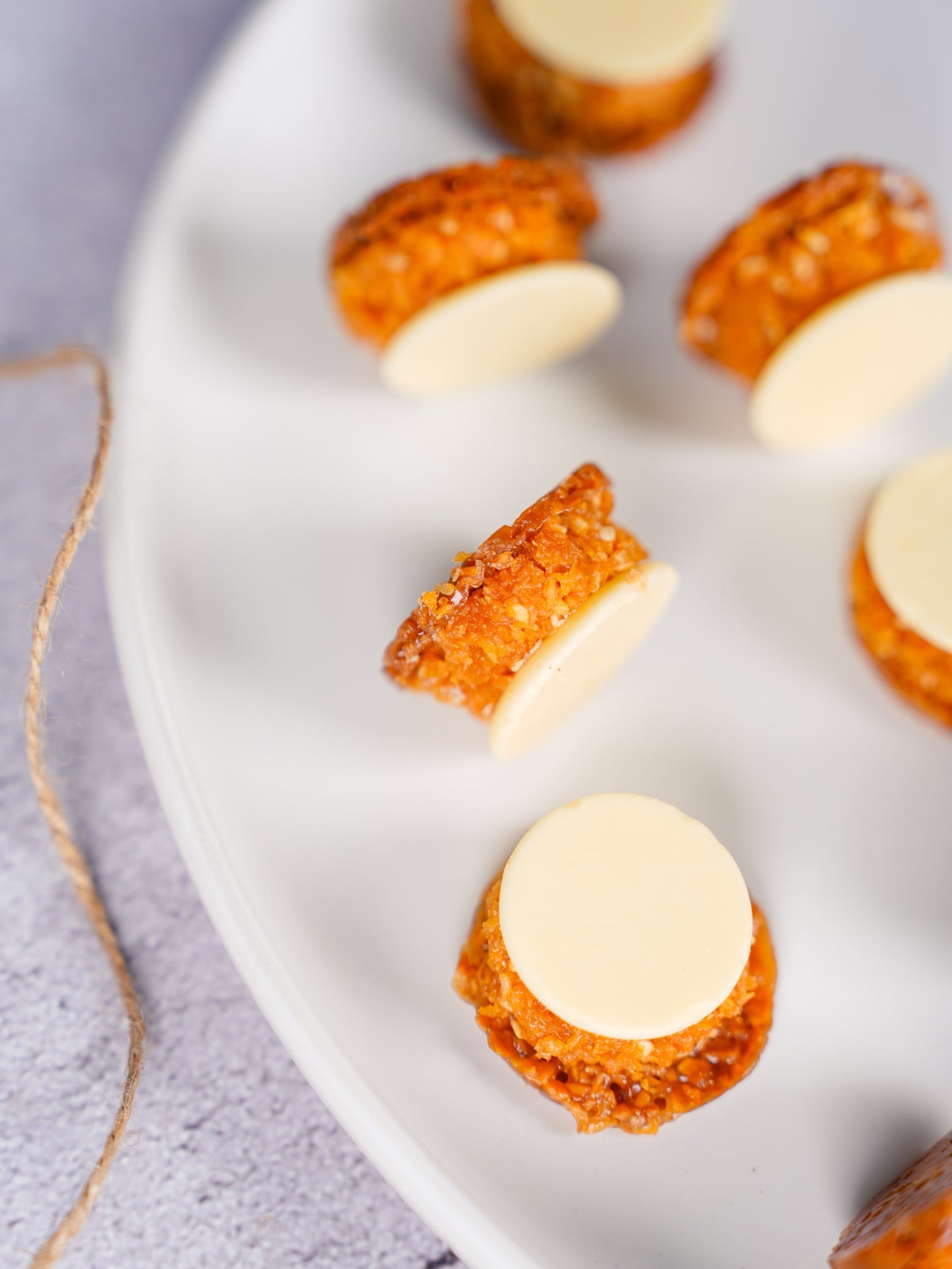 Moroccan petit four white chocolate with coconut